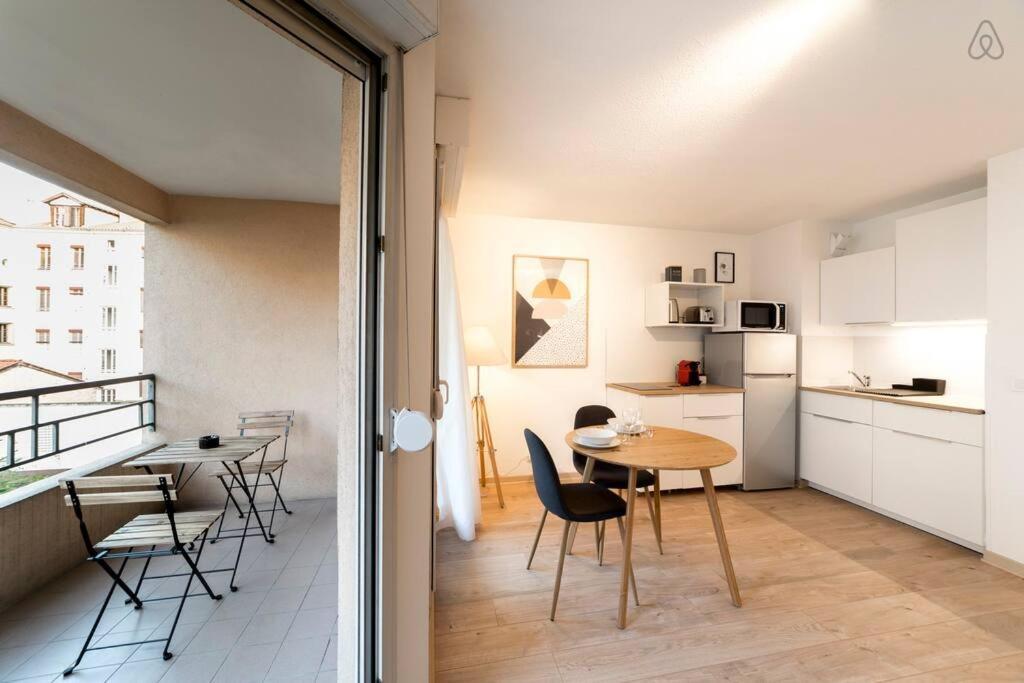Part-Dieu Cocoon - Quiet - Balcony Ail Лион Екстериор снимка